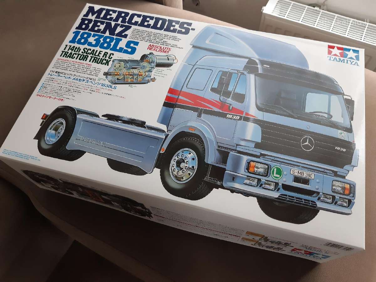 Tamiya 56305 1/14 Mercedes-benz 1838ls