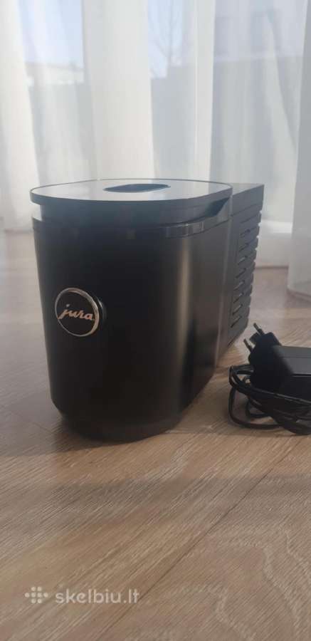 Jura pieno šaldytuvas Cool Control 0.6l