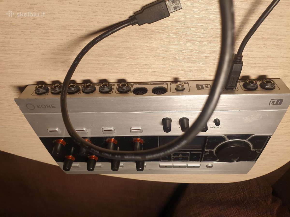 Mikšeriai Soundcraft compact 4 ir Sony Mx-dj9000 - nuotraukos Nr. 17