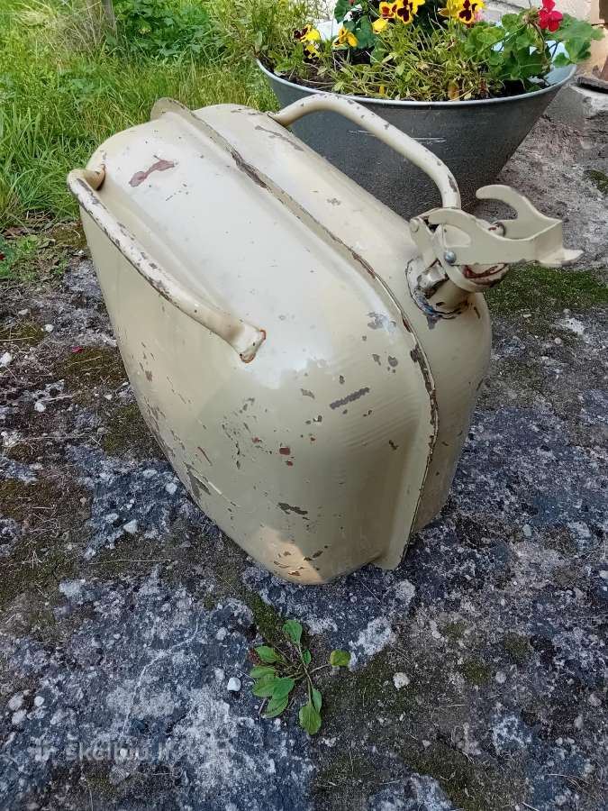 Tarybiniu automobiliu knygos ir katalogai,ratai - nuotraukos Nr. 36