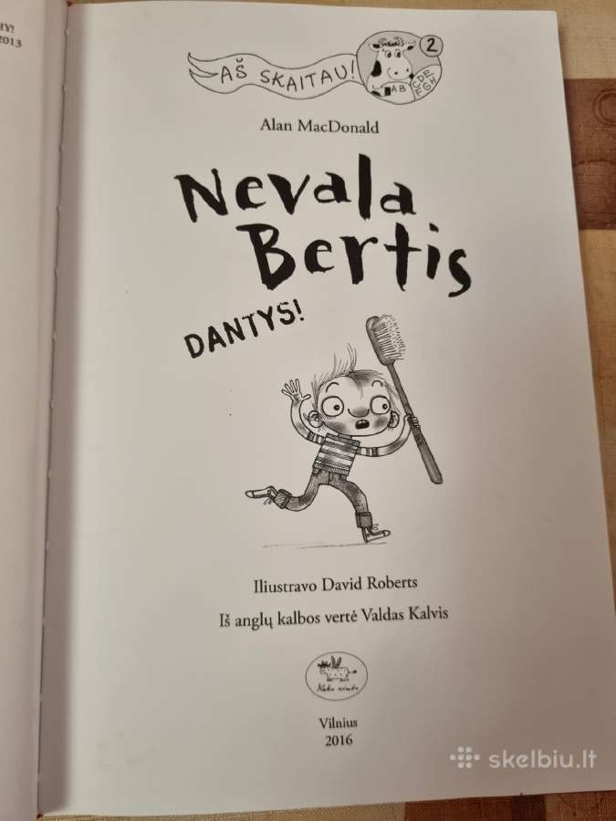 Nevala Bertis , Dantys - nuotraukos Nr. 3