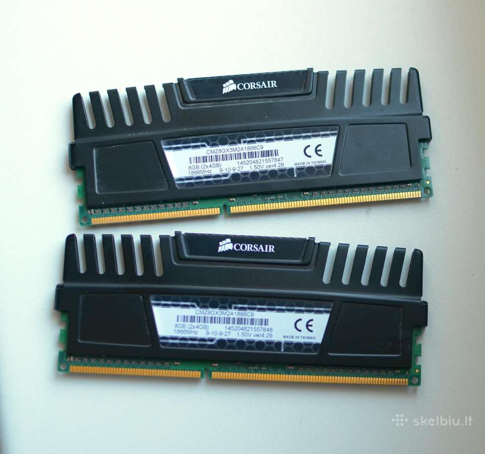Corsair ddr 2x4gb 1866 RAM atmintis
