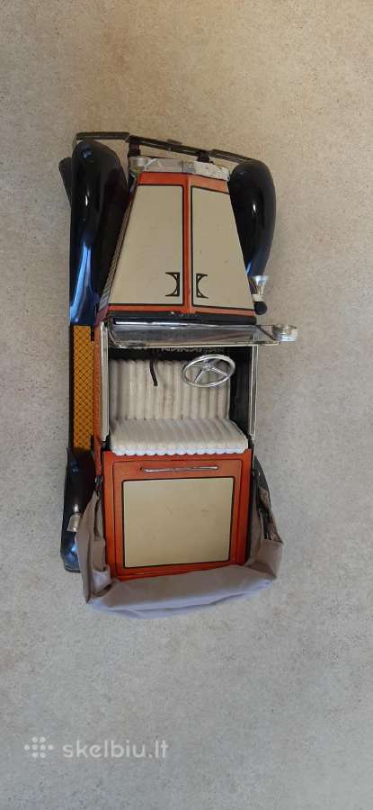 Vintažinis,kolekcinis automobilio modelis - nuotraukos Nr. 12