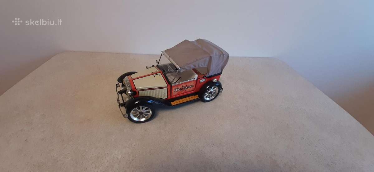 Vintažinis,kolekcinis automobilio modelis - nuotraukos Nr. 3