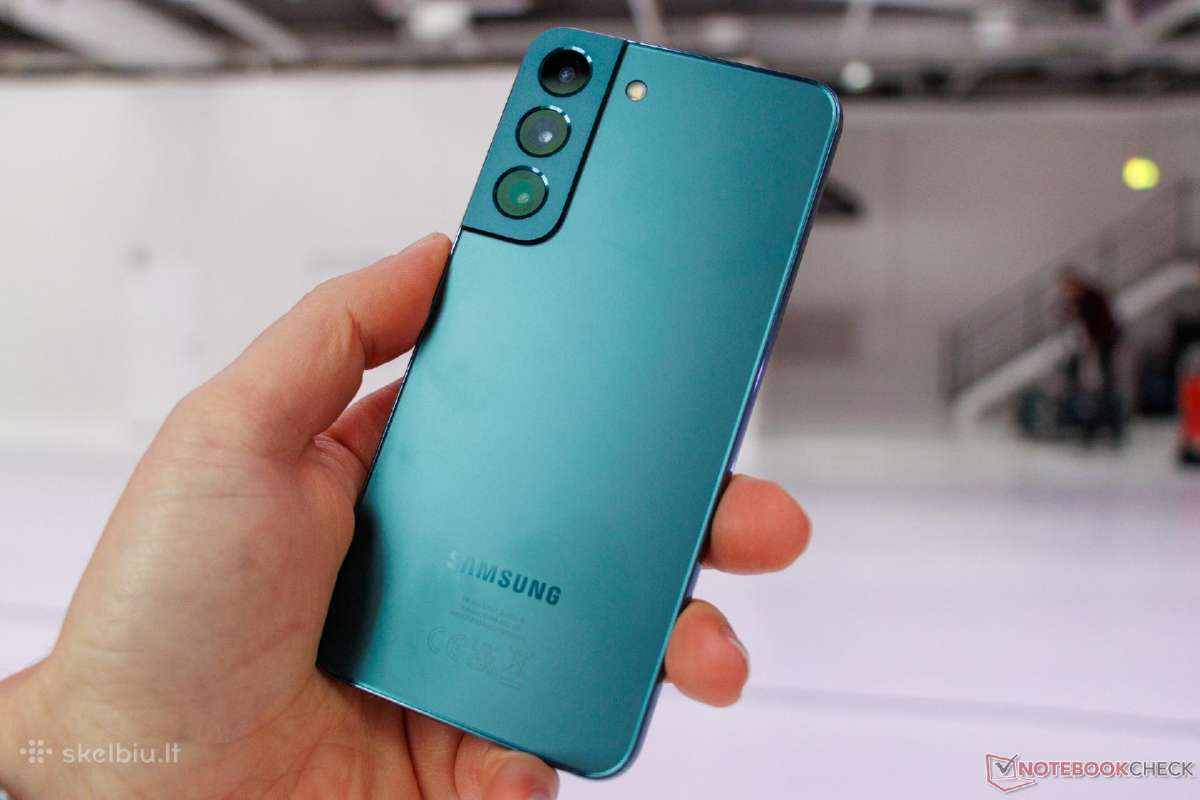 Perkame Samsung Galaxy S22 – kaina per 1 min!