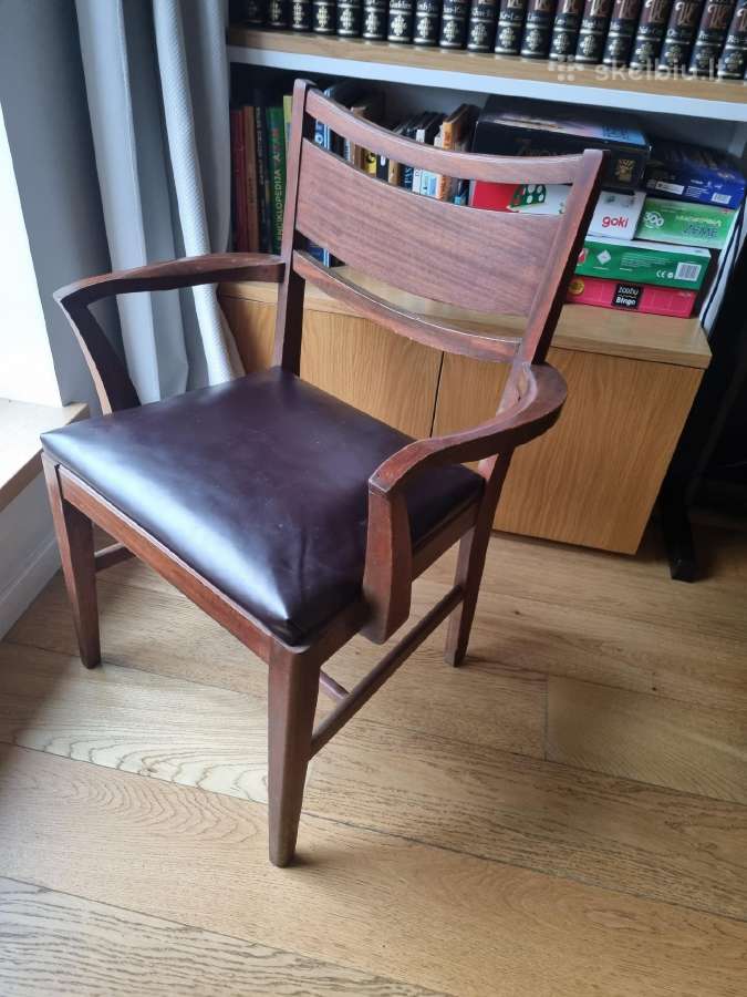Retro kėdė atnaujinta sėdymoji dalis