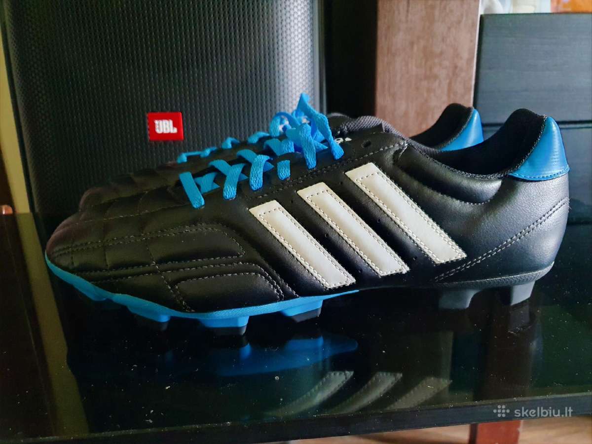 Adidas futbolo bateliai - nuotraukos Nr. 6