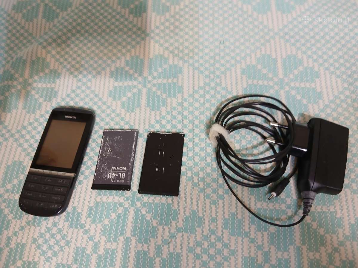 Nokia 300
