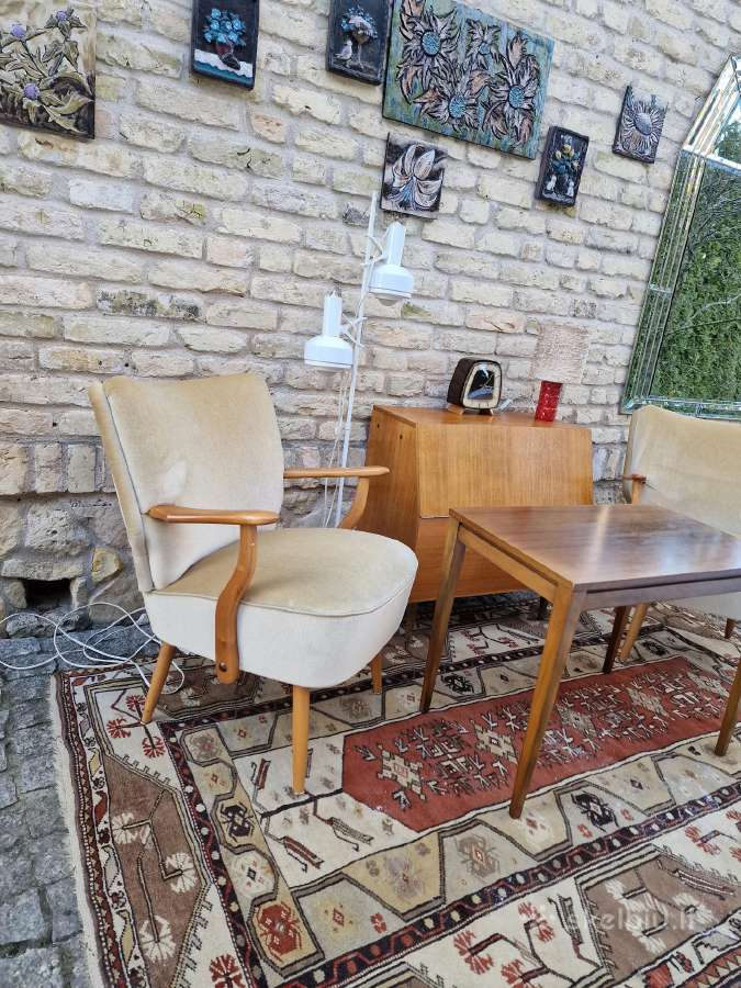Vintažinis midcentury riešutmedžio kavos staliukas - nuotraukos Nr. 24