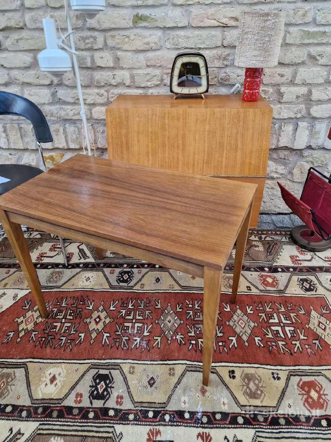 Vintažinis midcentury riešutmedžio kavos staliukas - nuotraukos Nr. 26