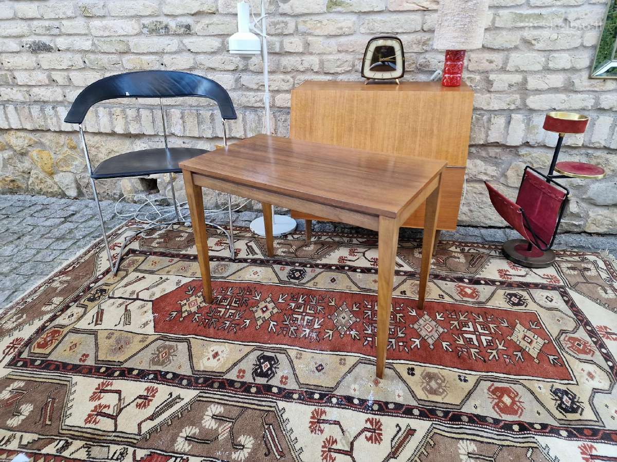 Vintažinis midcentury riešutmedžio kavos staliukas - nuotraukos Nr. 29