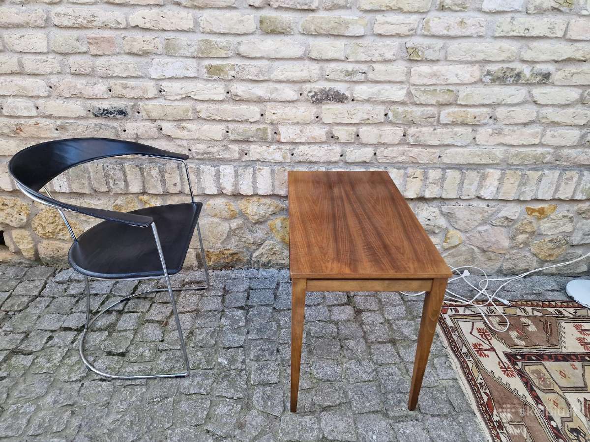 Vintažinis midcentury riešutmedžio kavos staliukas - nuotraukos Nr. 30
