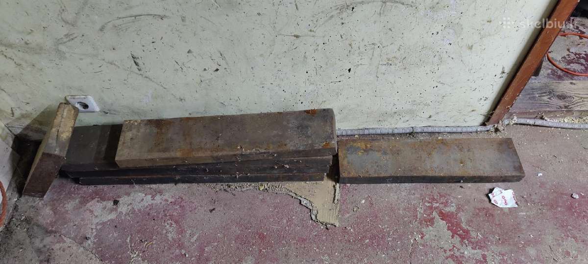 Metalo ruošiniai (X12m)