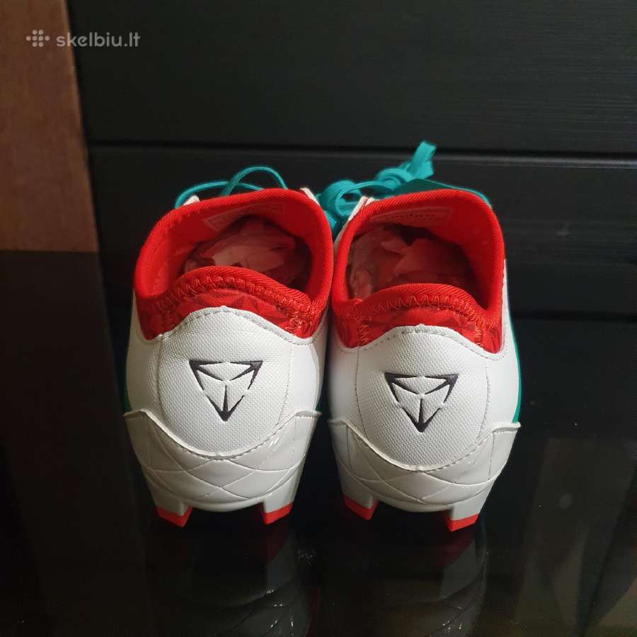 Futbolo bateliai Umbro. - nuotraukos Nr. 5