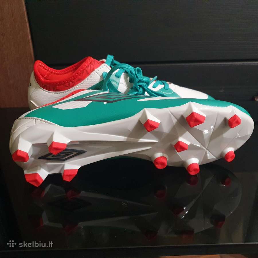 Futbolo bateliai Umbro. - nuotraukos Nr. 6