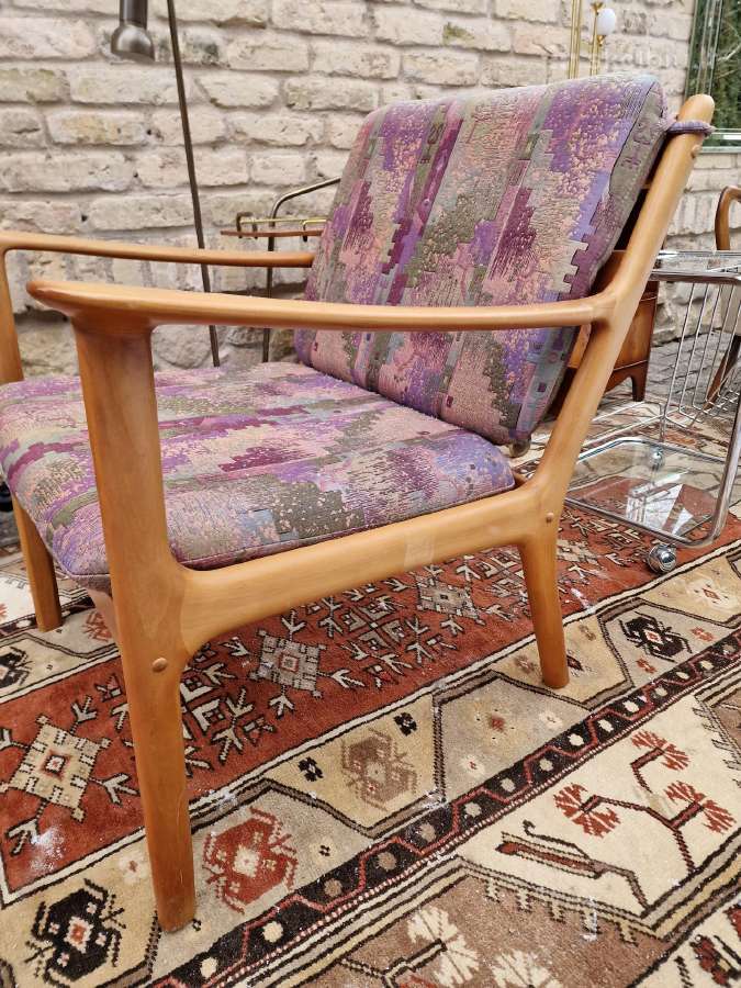 Vintažinis mid century vyšnios masyvo fotelis - nuotraukos Nr. 2