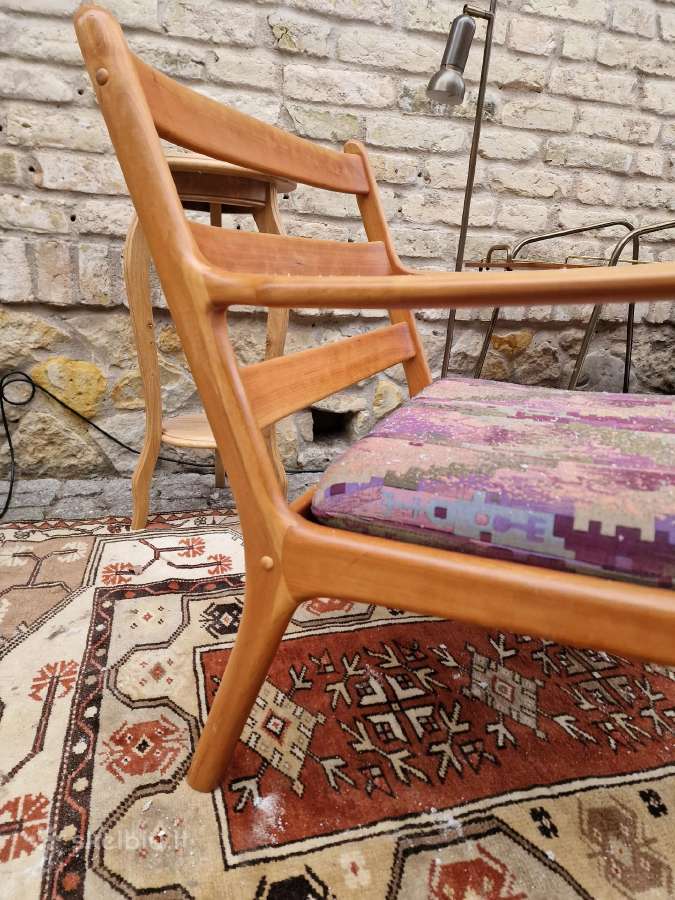 Vintažinis mid century vyšnios masyvo fotelis - nuotraukos Nr. 23