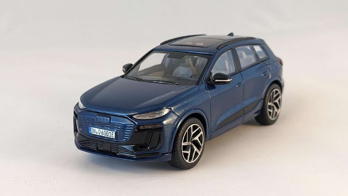 1/43 modeliukai Audi Q6 e-tron 2023
