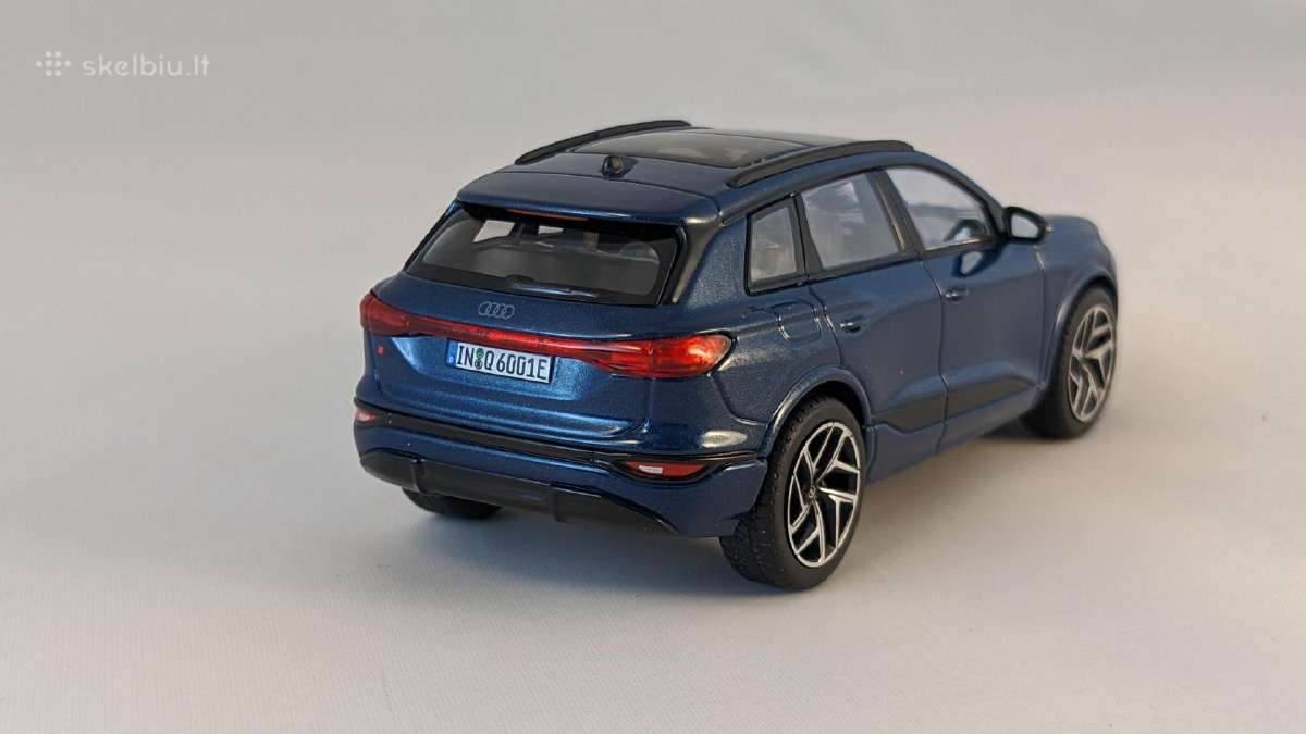 1/43 modeliukai Audi Q6 e-tron 2023 - nuotraukos Nr. 4