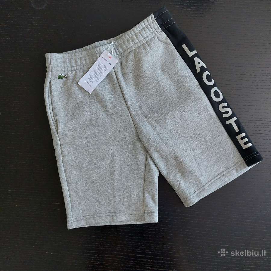 Lacoste šortai 152 dydžio