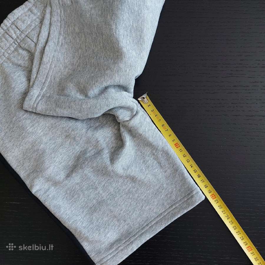 Lacoste šortai 152 dydžio - nuotraukos Nr. 15