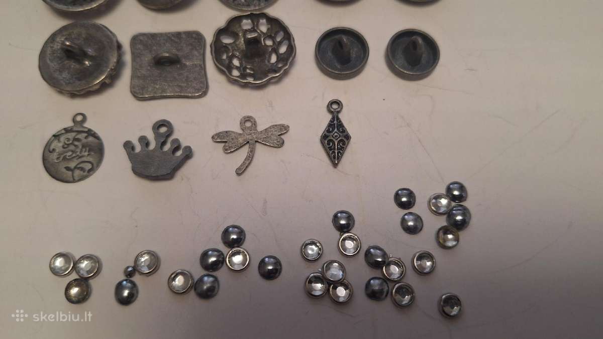 Metalinės sagos,pakabukai. - nuotraukos Nr. 8
