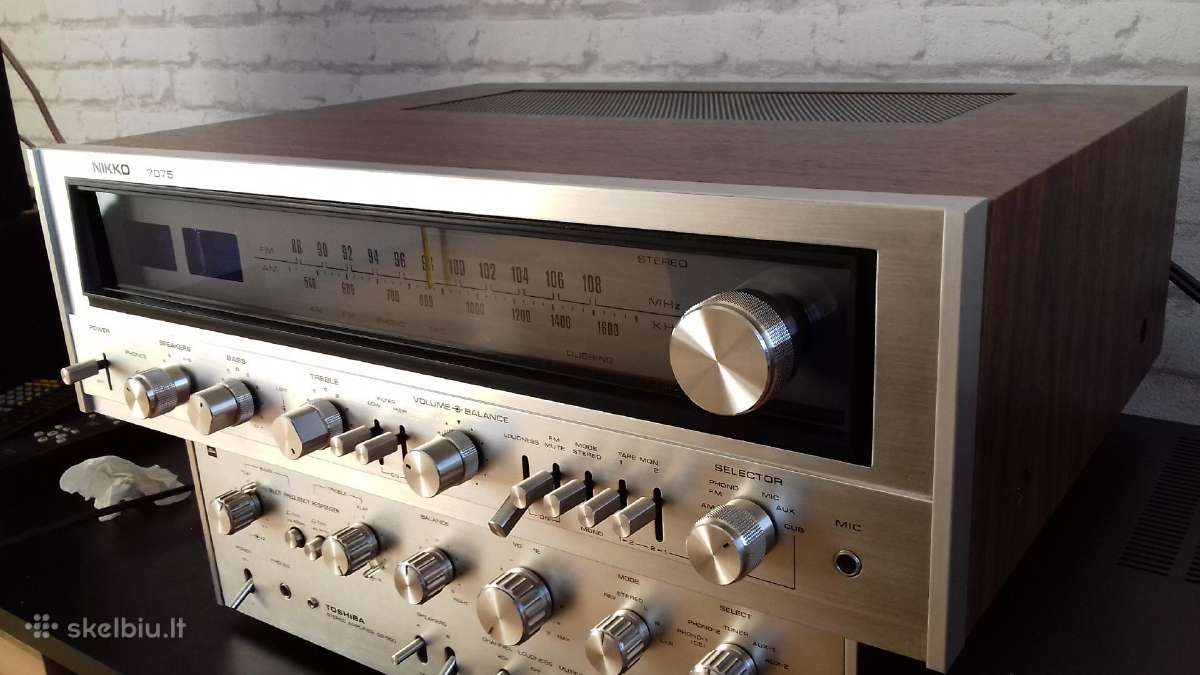 Nikko 7075, dbx 268a, Lafayette Bocama, Accuphase
