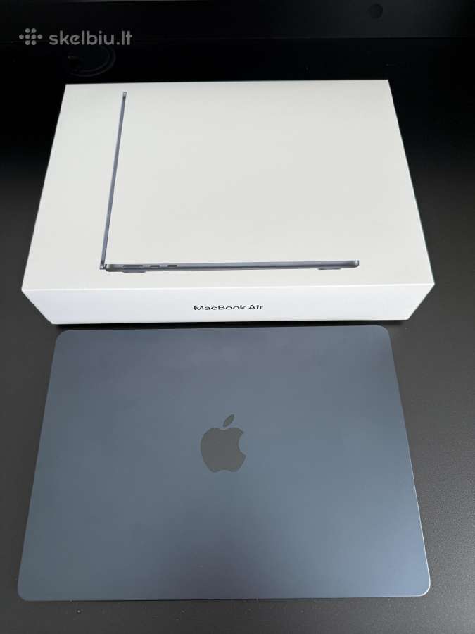 MacBook Air M2, 256gb, 8gb RAM