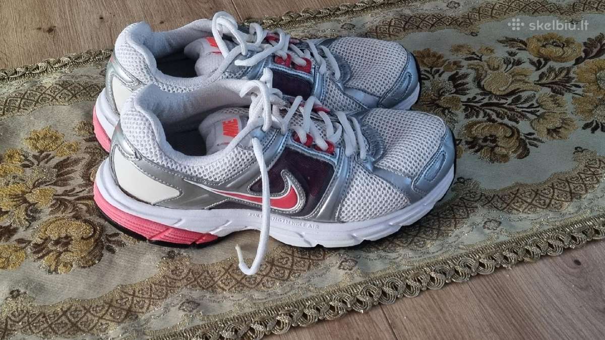 Nike kedai - nuotraukos Nr. 5