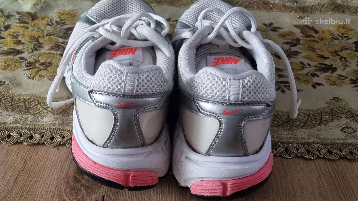 Nike kedai - nuotraukos Nr. 8