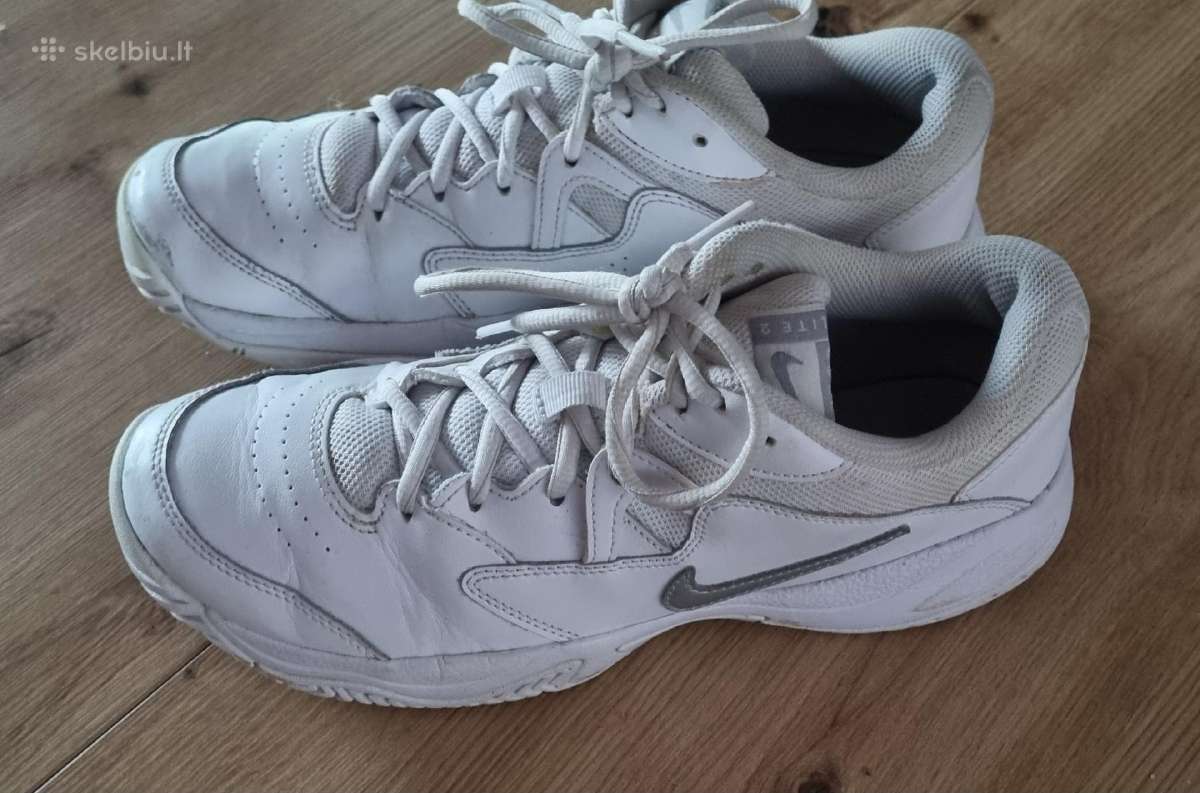 Nike kedai
