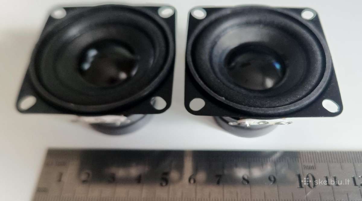 Garsiakalbis: 8 Ohm, 10w (Vpp)