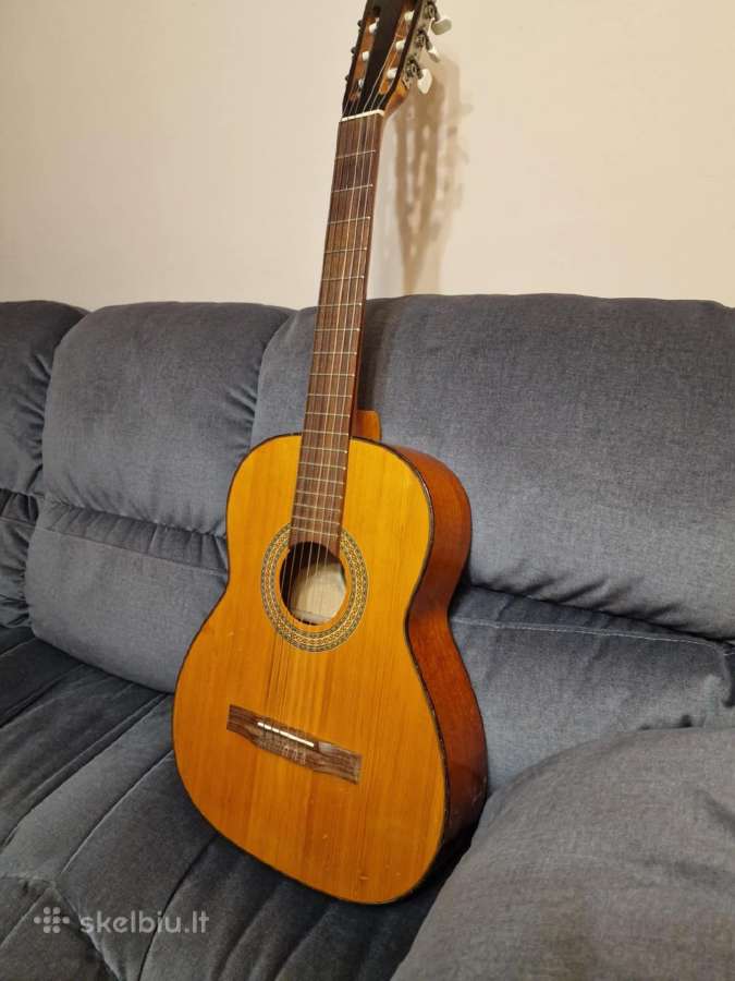 Vintažinė/antikvarinė Cremona gitara