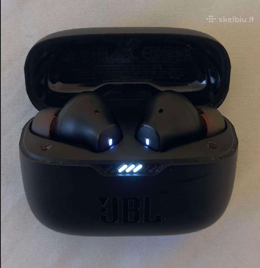 Jbl ausinės originalios