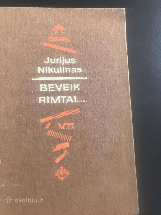 Jurijaus Nikulino knyga Beveik rimtai