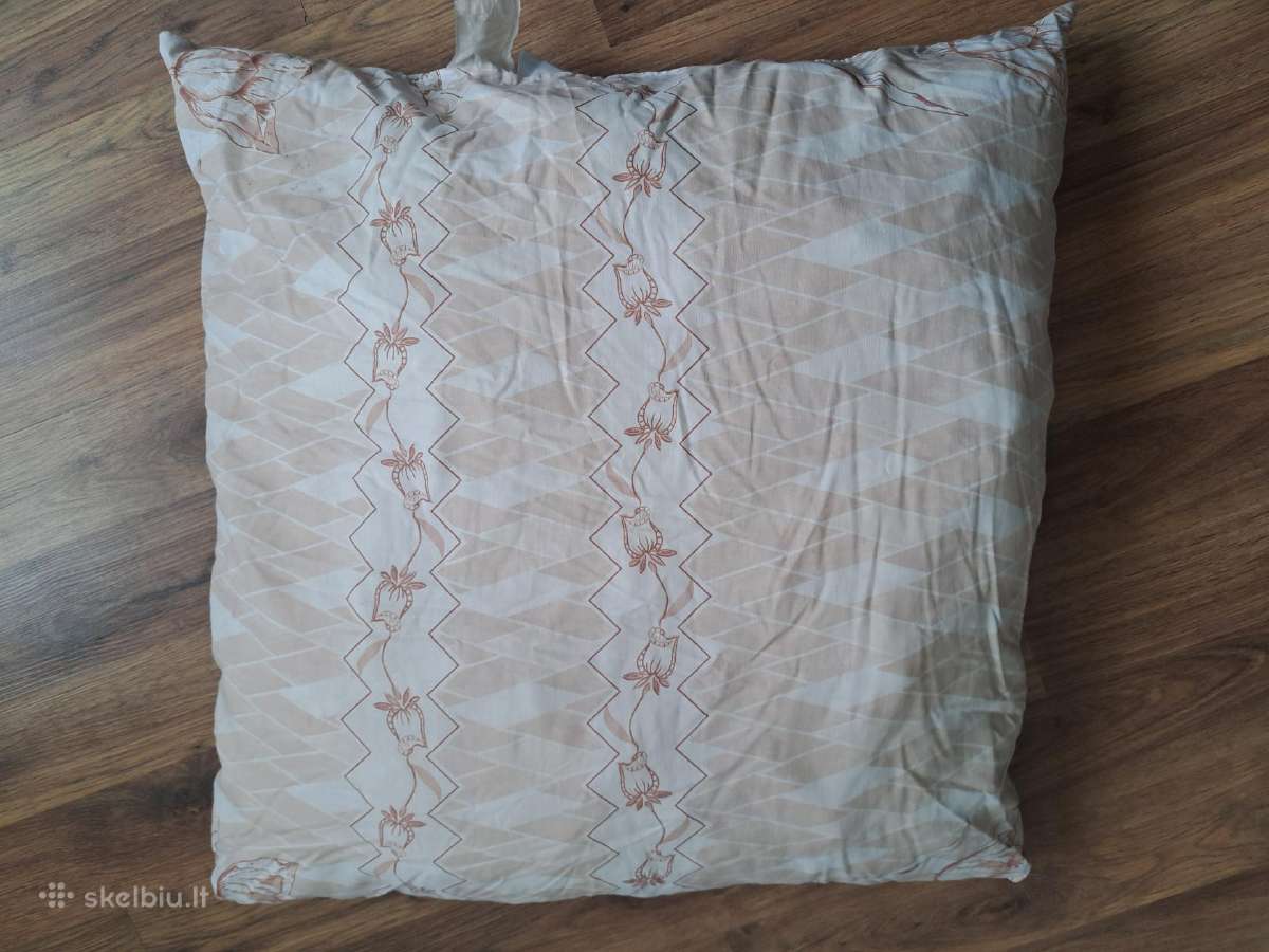 Pagalvė 60x60 cm Poliesterio pūkas - nuotraukos Nr. 2