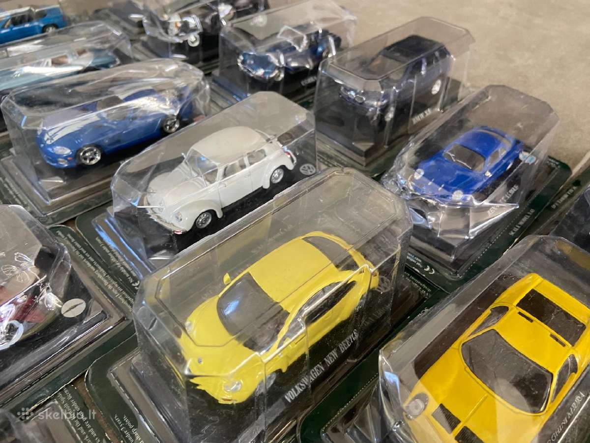 Modeliukų kolekcija 1:43 modeliai diecast - nuotraukos Nr. 12