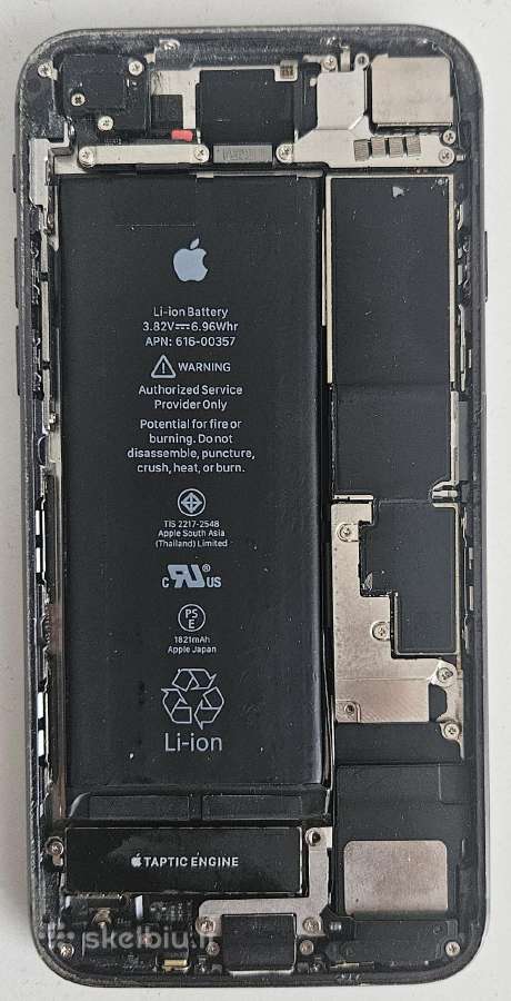 iPhone 8 64gb be ekrano