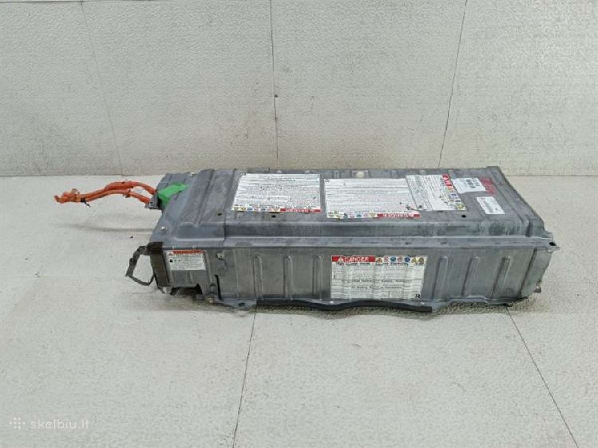 Nupirksiu Toyota Prius 2 bloga baterija