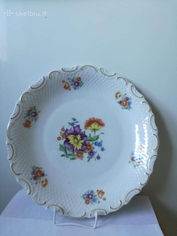 Lėkštės, skersmuo virš 20 cm