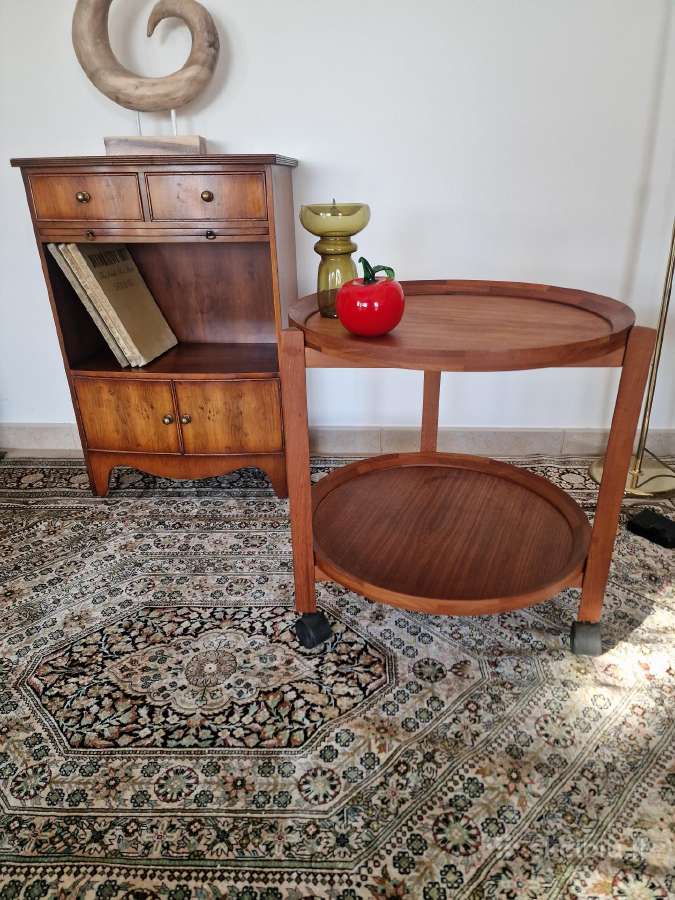 Vintažinis mid century tikmedžio staliukas - nuotraukos Nr. 13
