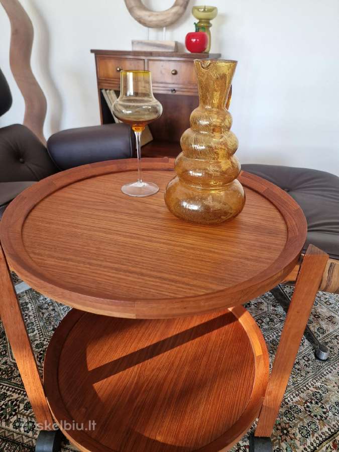 Vintažinis mid century tikmedžio staliukas - nuotraukos Nr. 22