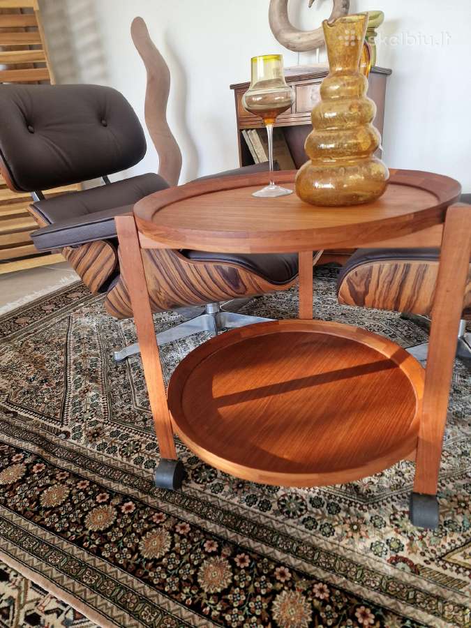 Vintažinis mid century tikmedžio staliukas - nuotraukos Nr. 27