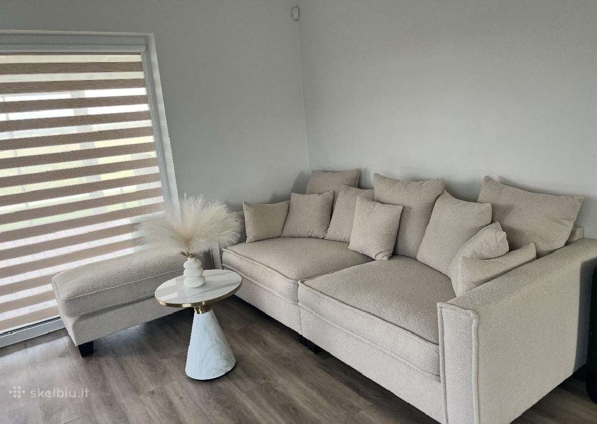Sofa ir pufas