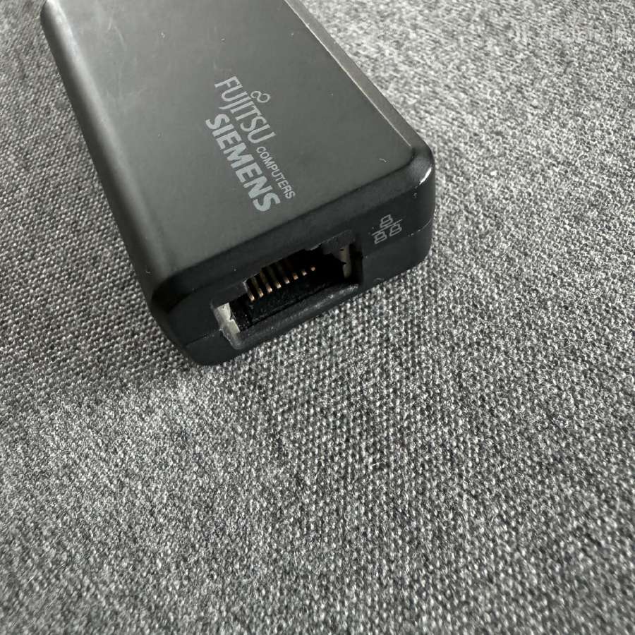 Fujitsu Siemens adapteris Lan, Vga - nuotraukos Nr. 3