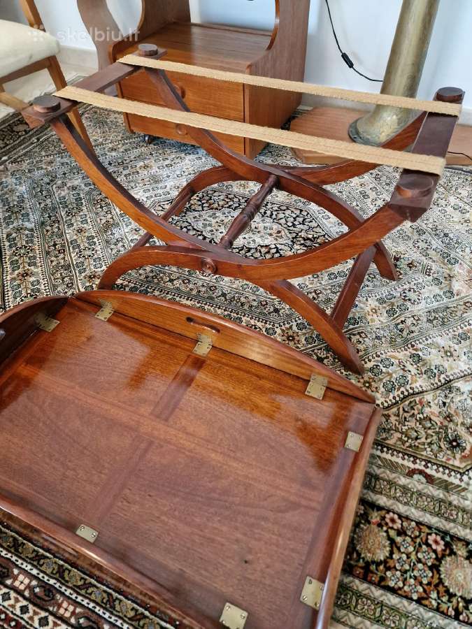 Vintažinis mid century raudonmedžio staliukas - nuotraukos Nr. 22
