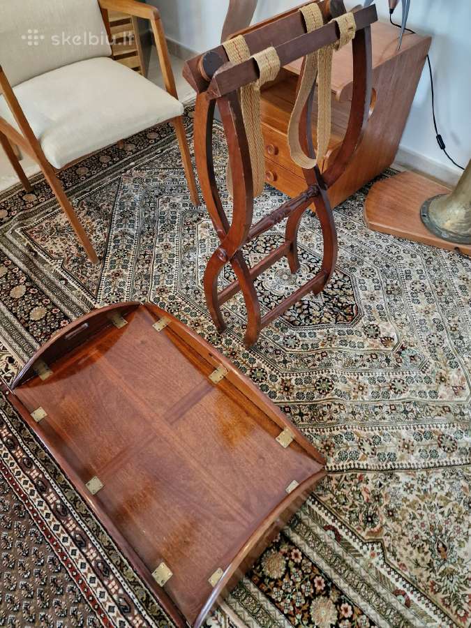 Vintažinis mid century raudonmedžio staliukas - nuotraukos Nr. 23