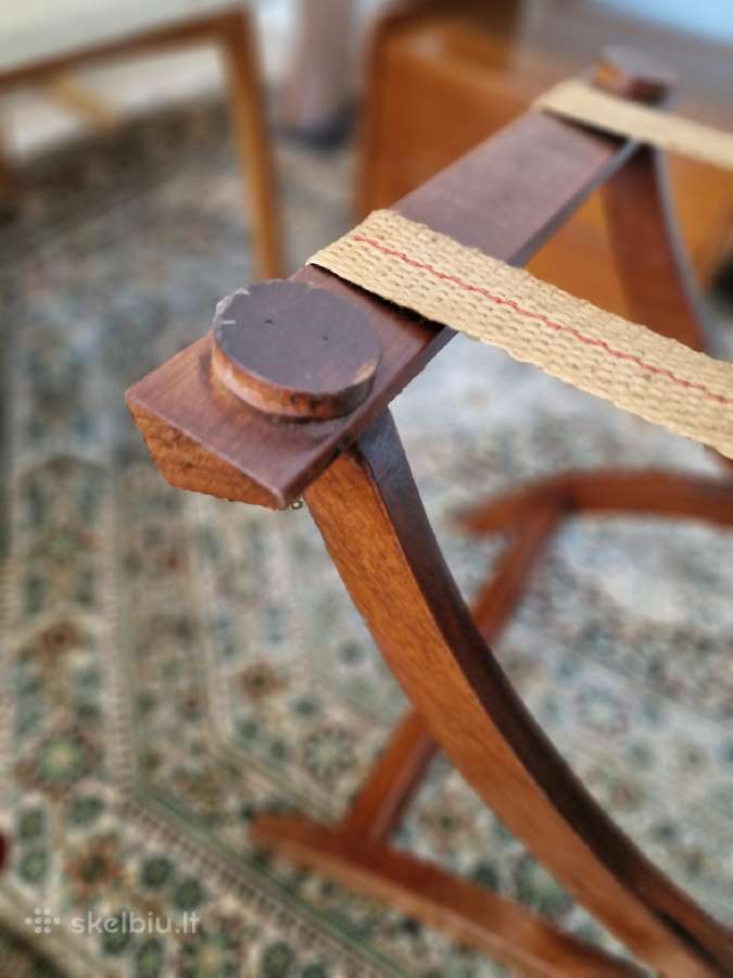 Vintažinis mid century raudonmedžio staliukas - nuotraukos Nr. 29