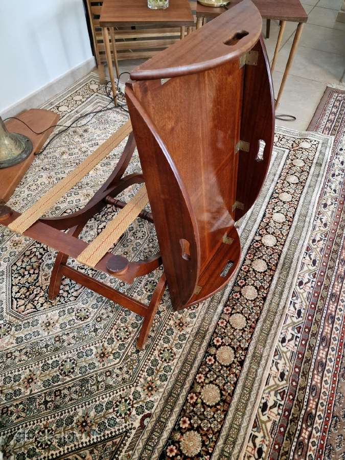 Vintažinis mid century raudonmedžio staliukas - nuotraukos Nr. 30