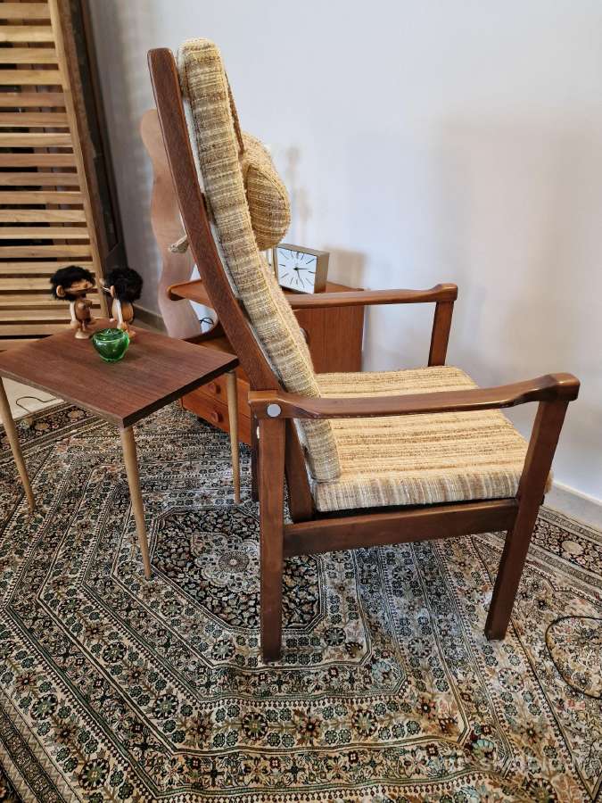 Vintažinis mid century raudonmedžio fotelis - nuotraukos Nr. 16